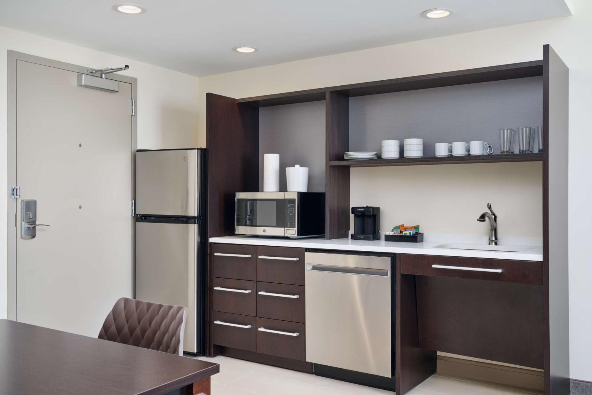 Hotel Home2 By Hilton Richmond Glenside