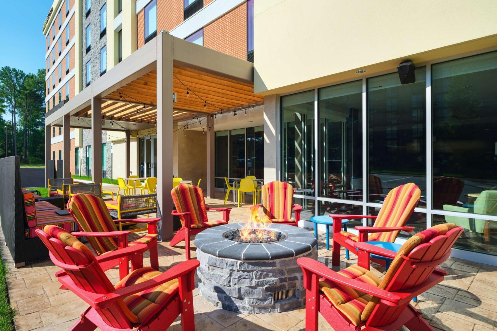 Hotel Home2 By Hilton Richmond Glenside